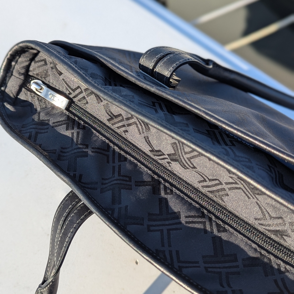 Tumi | Signature Collection Satchel Handbag Ballistic Black w/ Blue Interior - Picture 6 of 16